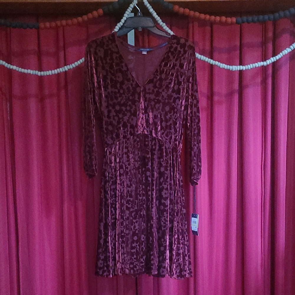 Tommy Hilfiger Burgundy Velvet Dress, NWT Size 4